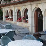 Ruedas Hotel