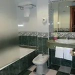Ruedas Hotell *