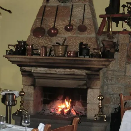 Ruedas Hotel