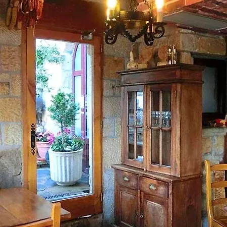Ruedas Отель Ларедо