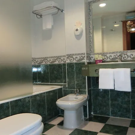 Ruedas Hotel