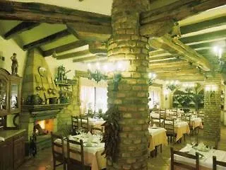 Hotel Ruedas Laredo