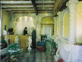 Hotel Ruedas *