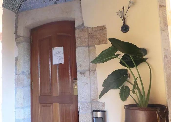 卢艾达斯酒店 * 拉雷多