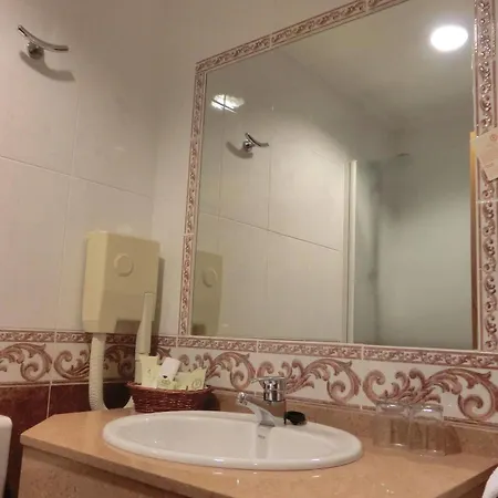 Hotel Ruedas *